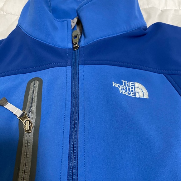 Apex north face jacket - Picture 3 of 5